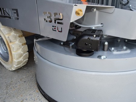 Шлифовально-полировальная машина Lavina® 32EU ELIT Шлифовально-полировальная машина Lavina® 32EU ELIT